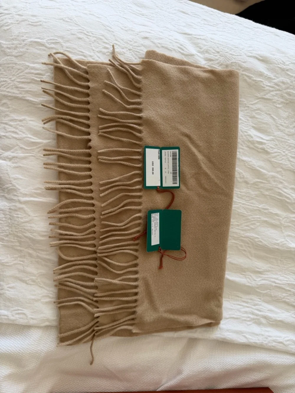 Loro Piana like new cashmere beige scarf